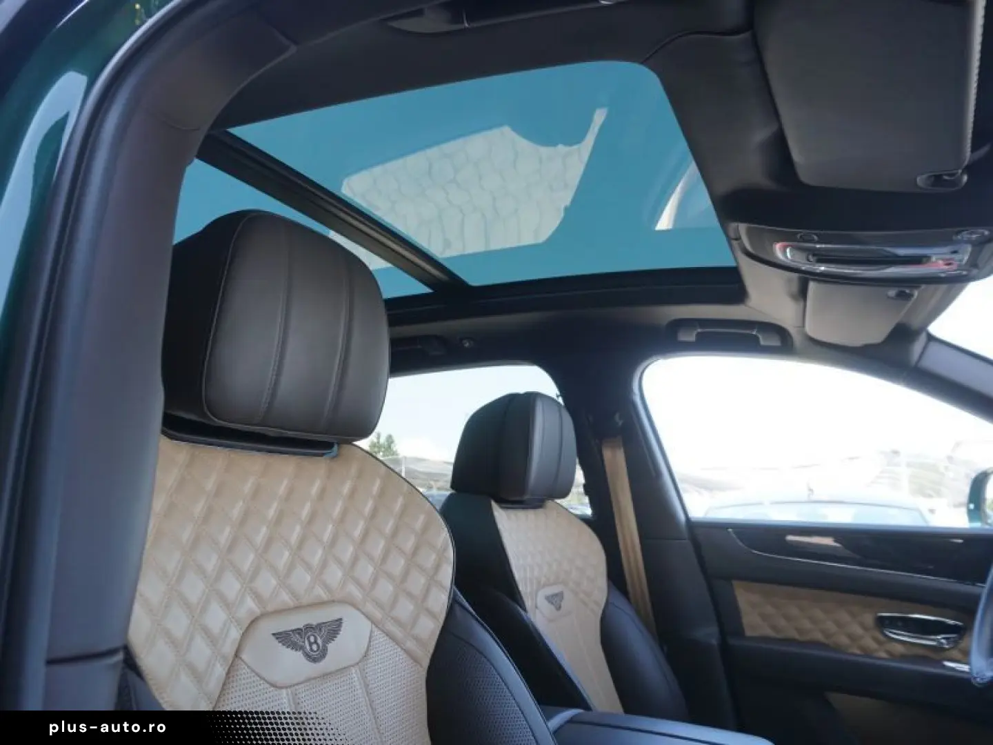 BENTLEY Bentayga 3 0 V6 Hybrid 4WD Aut.  TOPAUSSTATTUNG