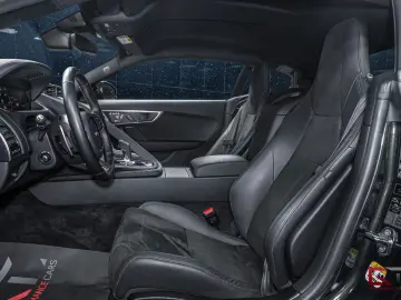 JAGUAR F-Type P300 R-Dynamic Meridian ColdClimate Entry