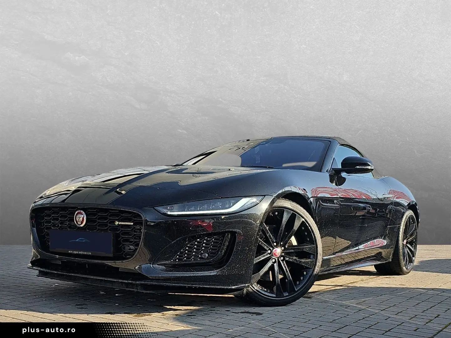 JAGUAR F-Type P300 RWD Automatikgetriebe R-Dynamic Blac