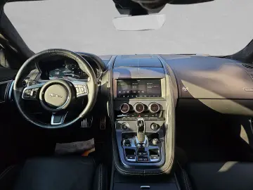 JAGUAR F-Type P300 RWD Automatikgetriebe R-Dynamic Blac