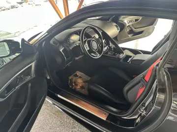 JAGUAR F-Type Coupe R-Dynamic Panoramadach Black Pack