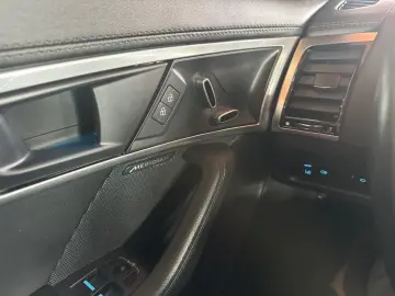 JAGUAR F-Type Coupe R-Dynamic Panoramadach Black Pack