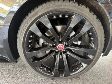 JAGUAR F-Type Coupe R-Dynamic Panoramadach Black Pack