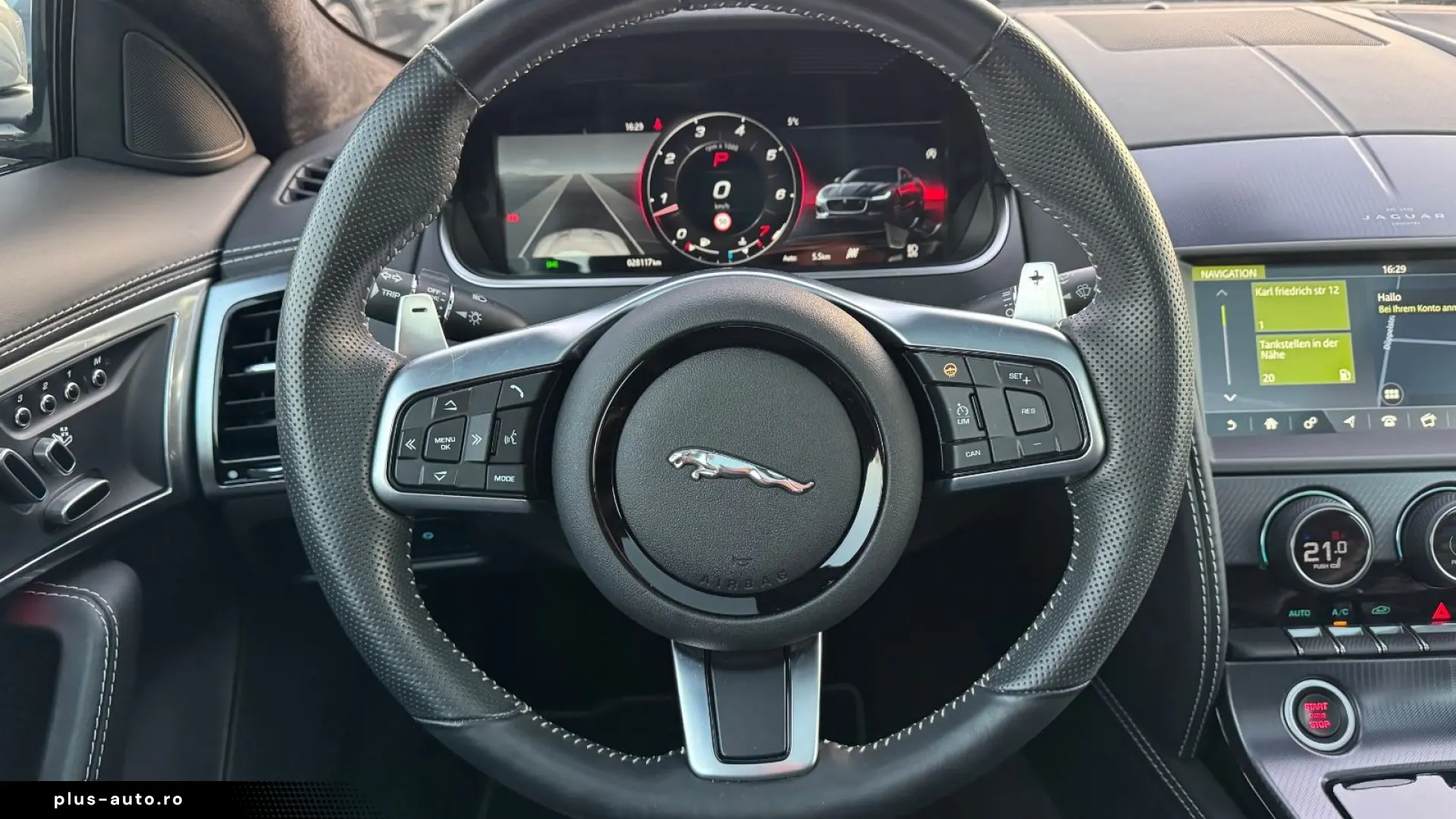 JAGUAR F-Type Coupe R-Dynamic Black   PANO   1.HAND