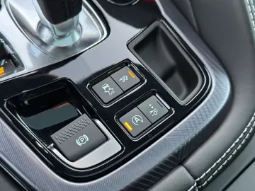 JAGUAR F-Type Coupe R-Dynamic Black   PANO   1.HAND