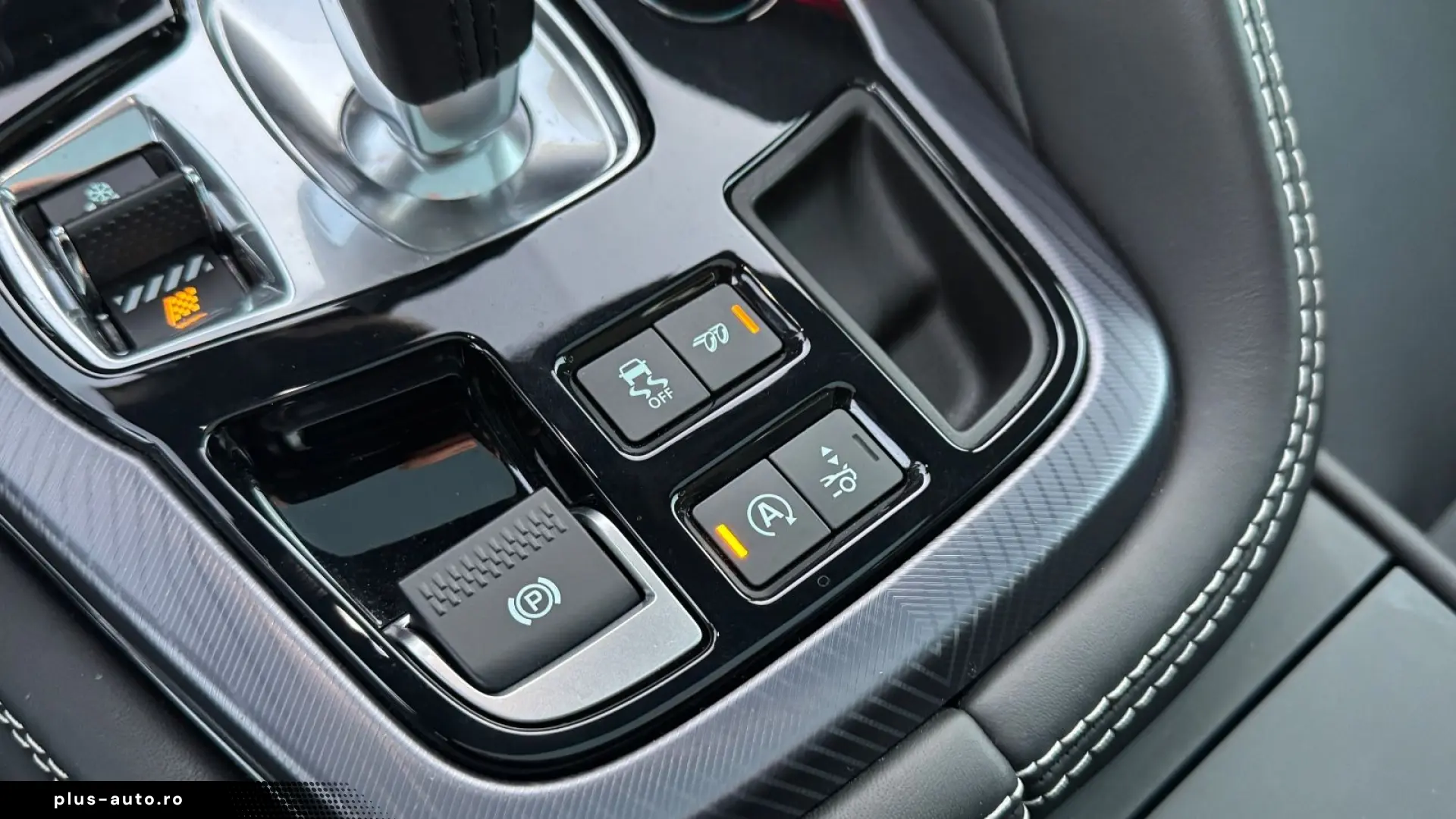 JAGUAR F-Type Coupe R-Dynamic Black   PANO   1.HAND