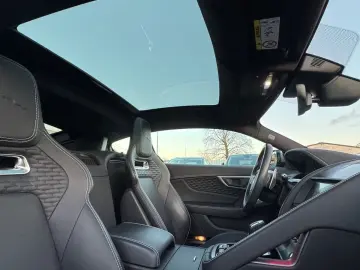 JAGUAR F-Type Coupe R-Dynamic Black   PANO   1.HAND
