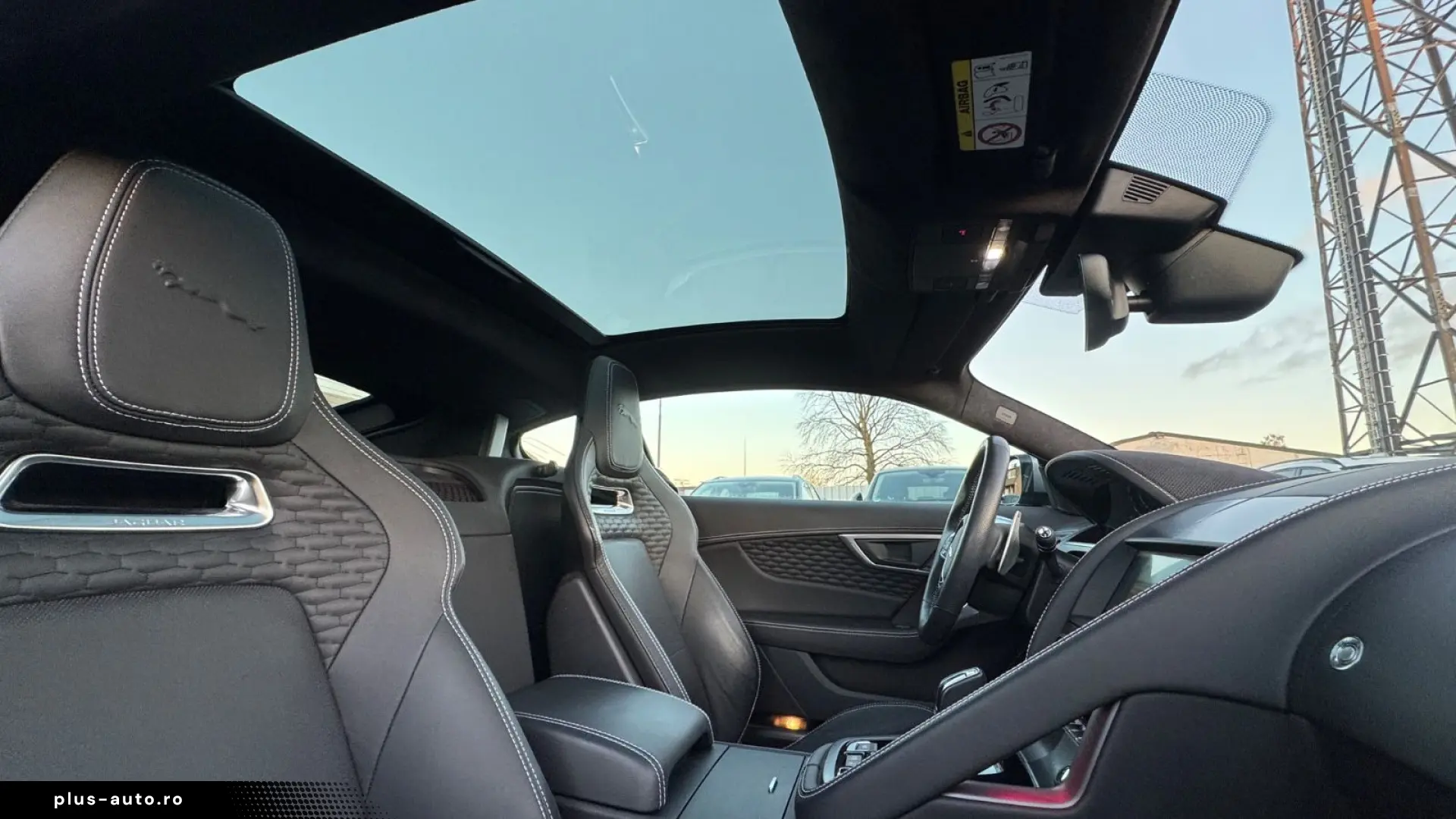 JAGUAR F-Type Coupe R-Dynamic Black   PANO   1.HAND