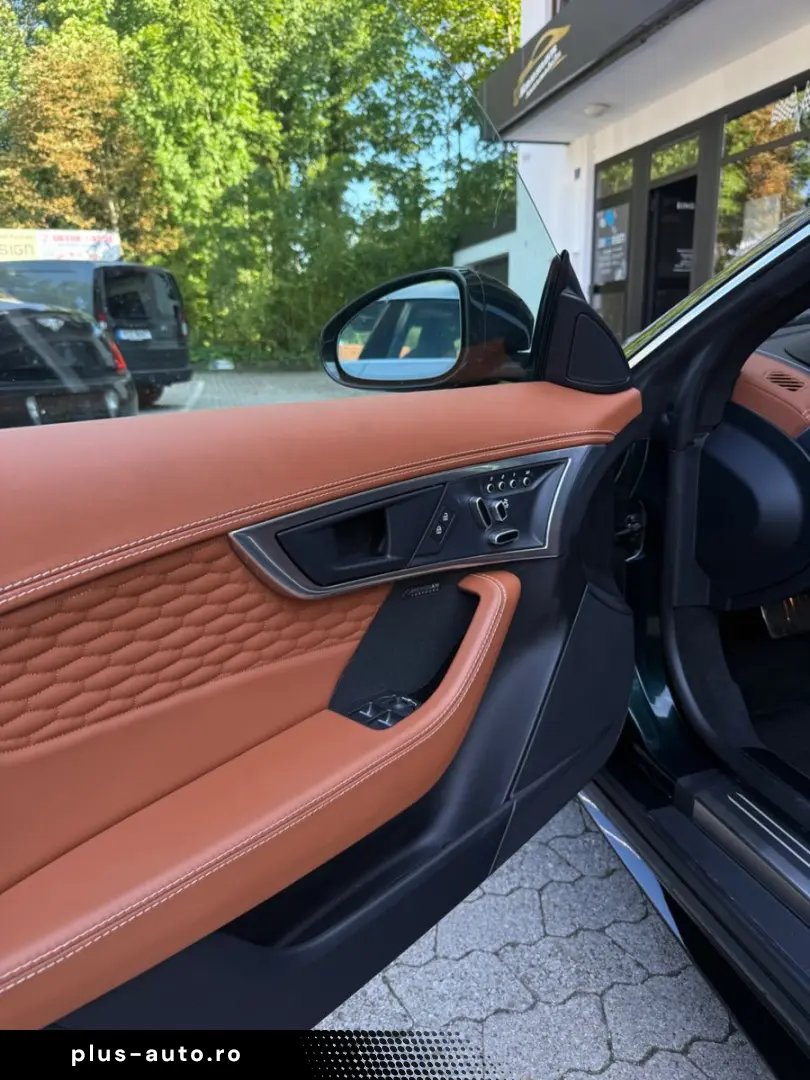 JAGUAR F-Type P450 AWD  NUR 6800KM  UNFALLFREI