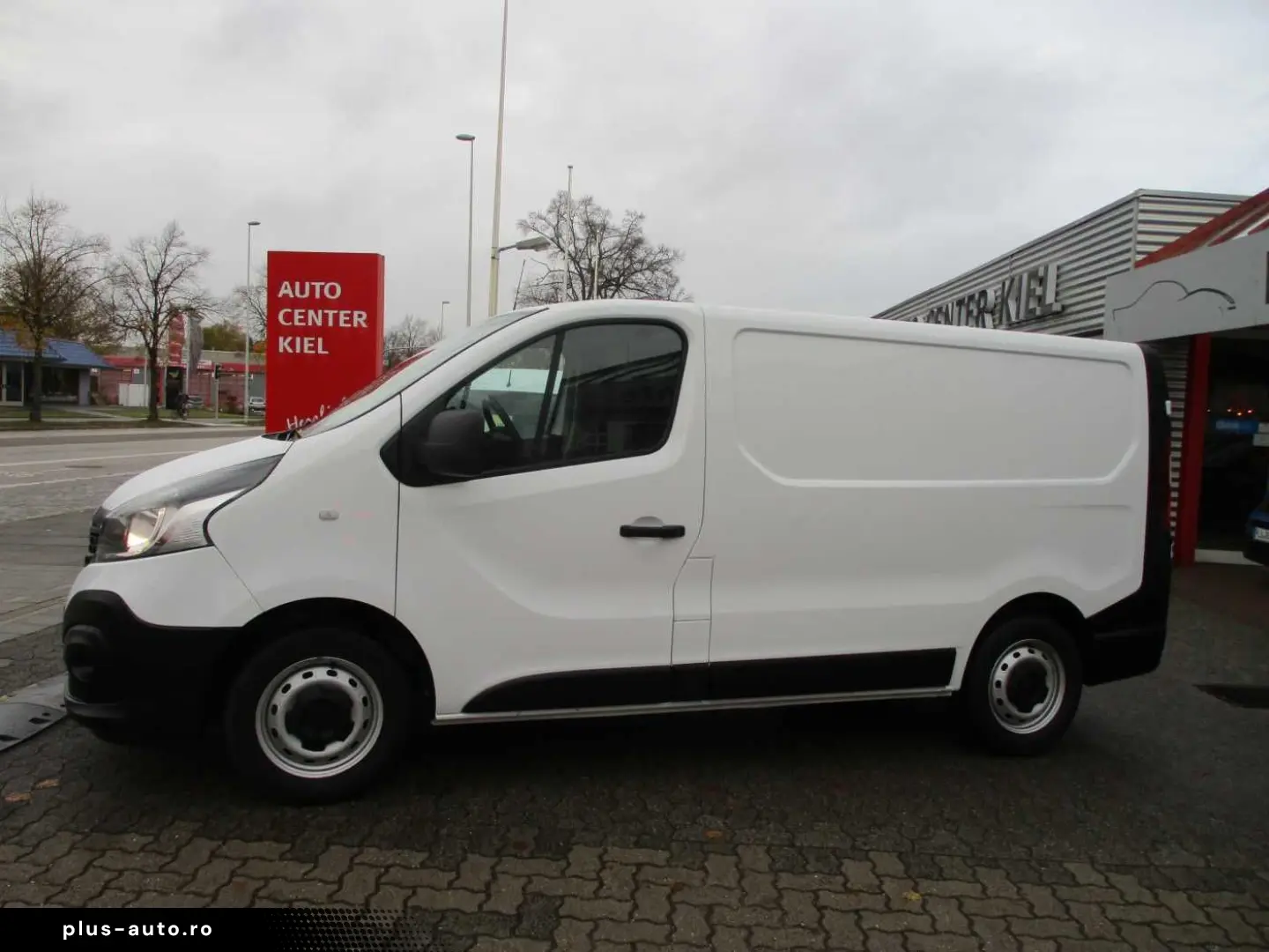 RENAULT Trafic dCi 120 ENERGY L1H1 2 8t