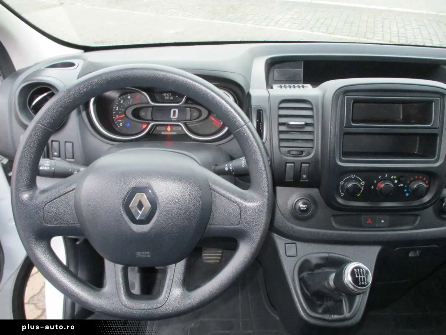 RENAULT Trafic dCi 120 ENERGY L1H1 2 8t