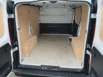 RENAULT Trafic L1 H1 LED Purevision Navi Klima Temp