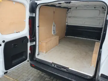 RENAULT Trafic L1 H1 LED Purevision Navi Klima Temp