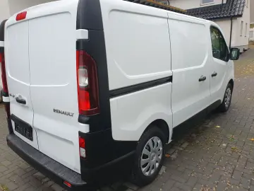 RENAULT Trafic L1 H1 LED Purevision Navi Klima Temp