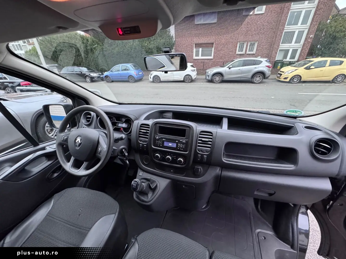 RENAULT Trafic Kasten L1H1 2 8t Komfort KLIMA FULL-LED