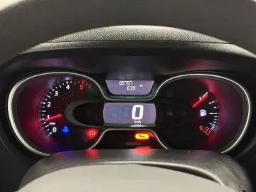 RENAULT Trafic L1H1 3 0t Komfort 1HAND KLIMA RFK DAB