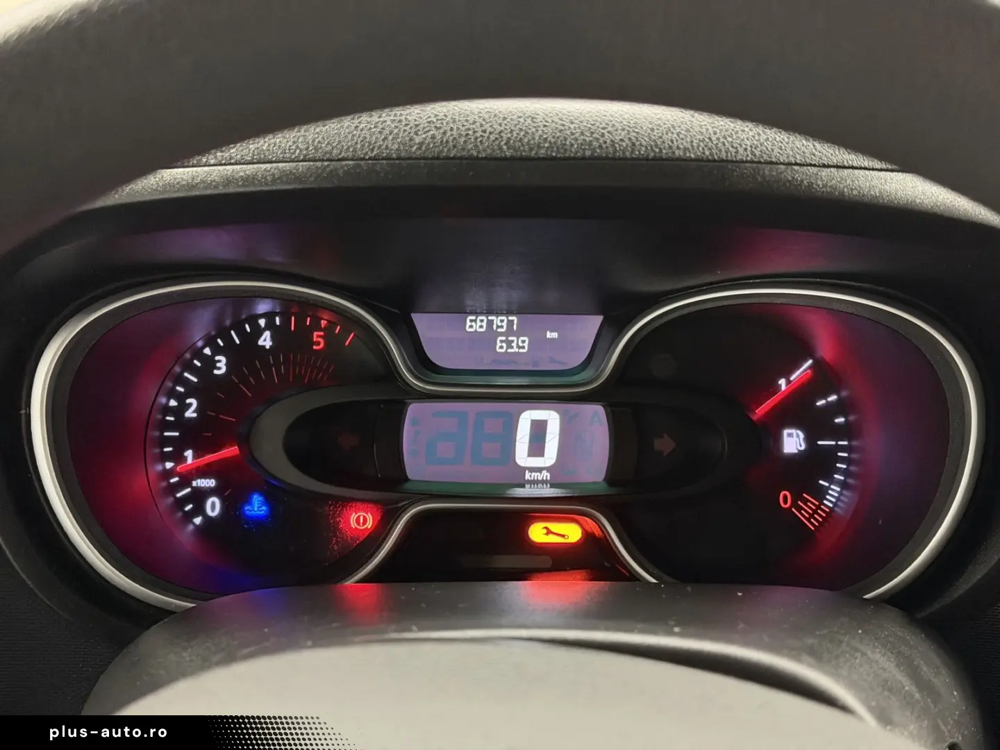 RENAULT Trafic L1H1 3 0t Komfort 1HAND KLIMA RFK DAB