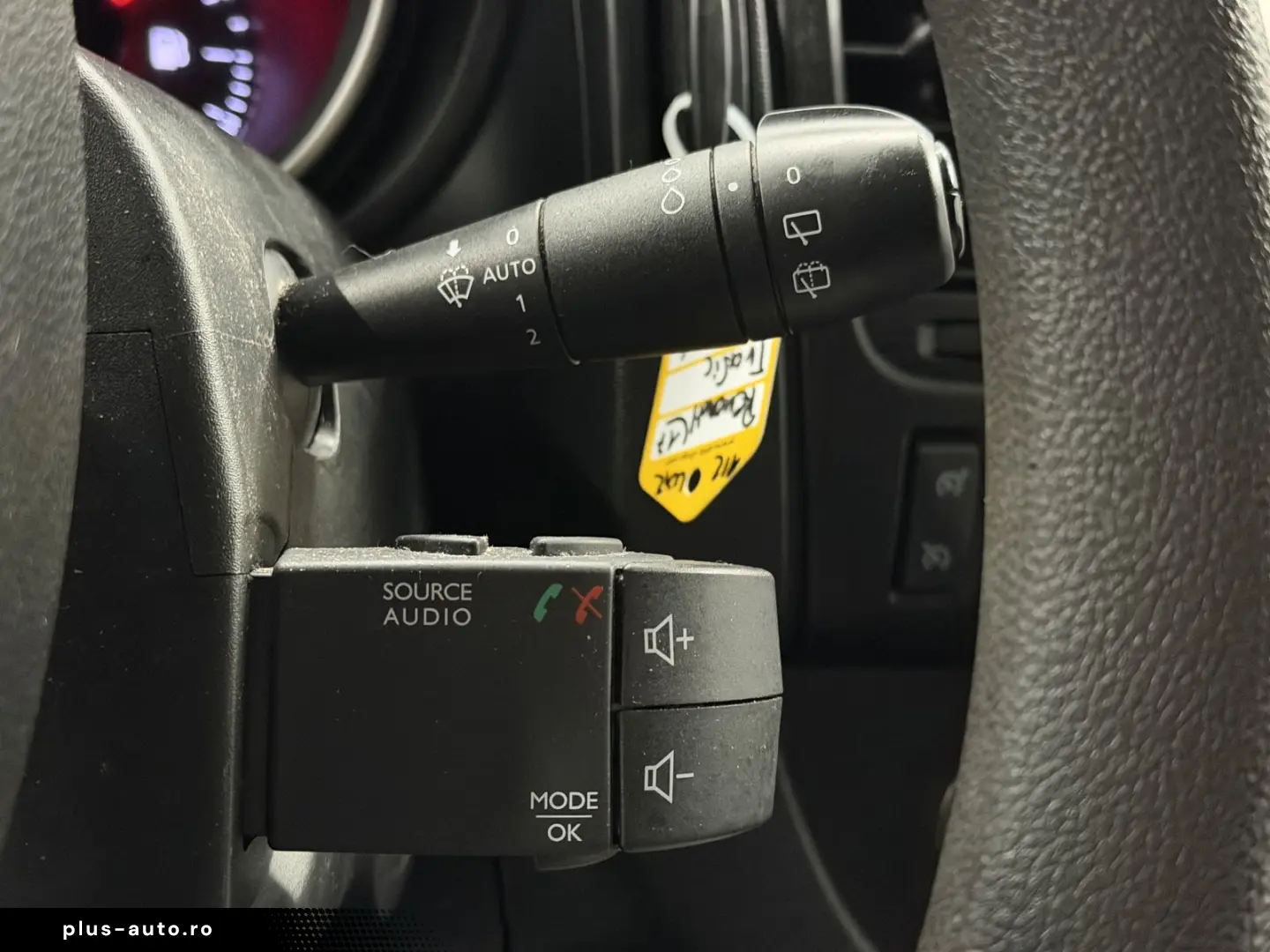 RENAULT Trafic L1H1 3 0t Komfort 1HAND KLIMA RFK DAB