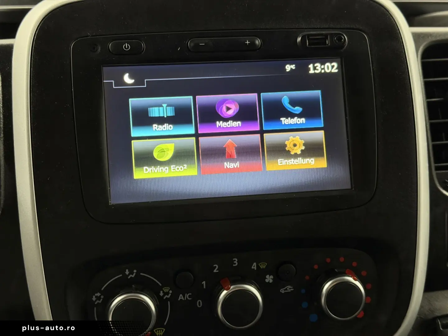 RENAULT Trafic L1H1 3 0t Komfort 1HAND KLIMA RFK DAB