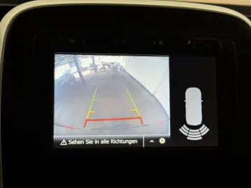 RENAULT Trafic L1H1 3 0t Komfort 1HAND KLIMA RFK DAB