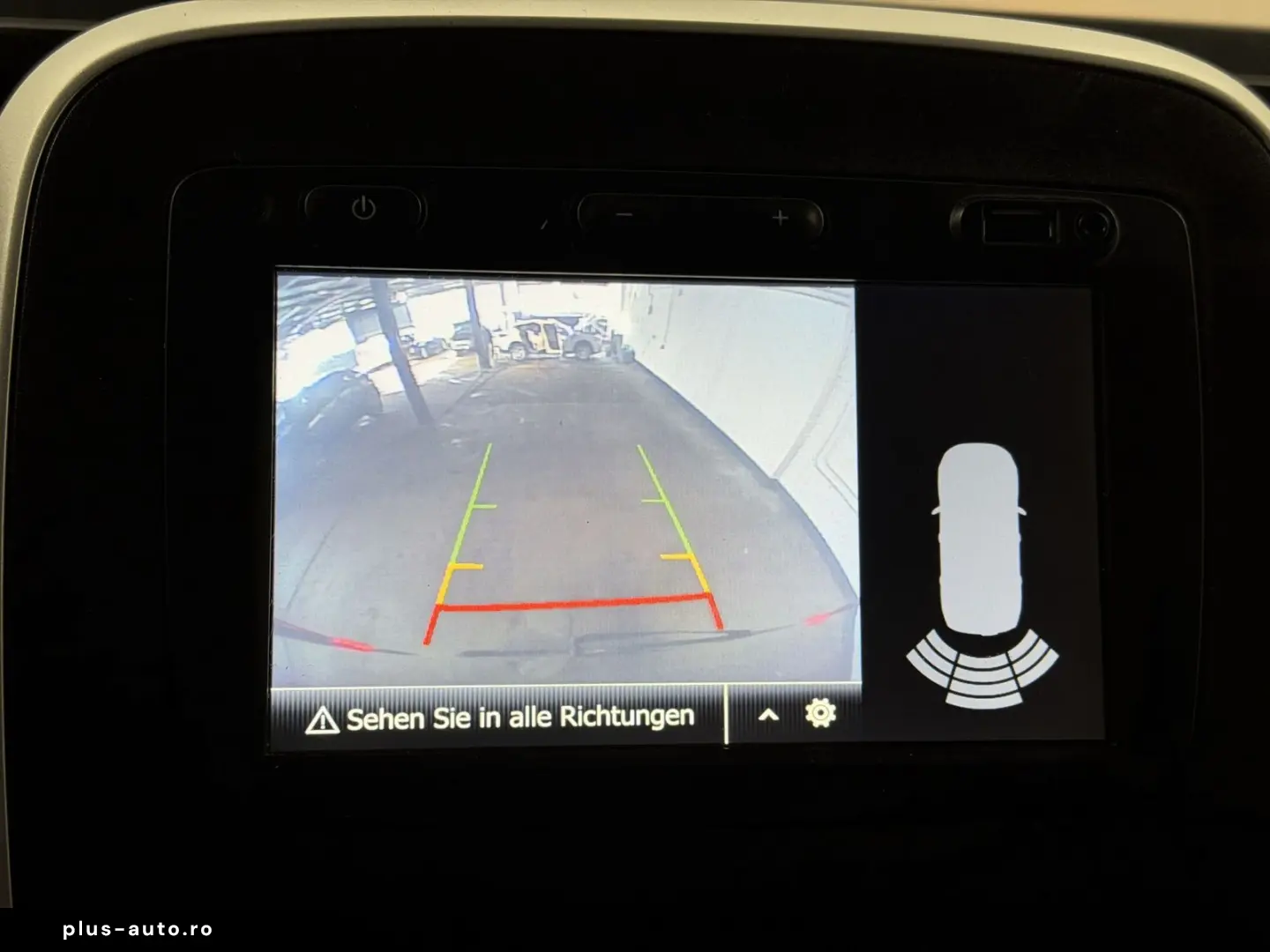 RENAULT Trafic L1H1 3 0t Komfort 1HAND KLIMA RFK DAB