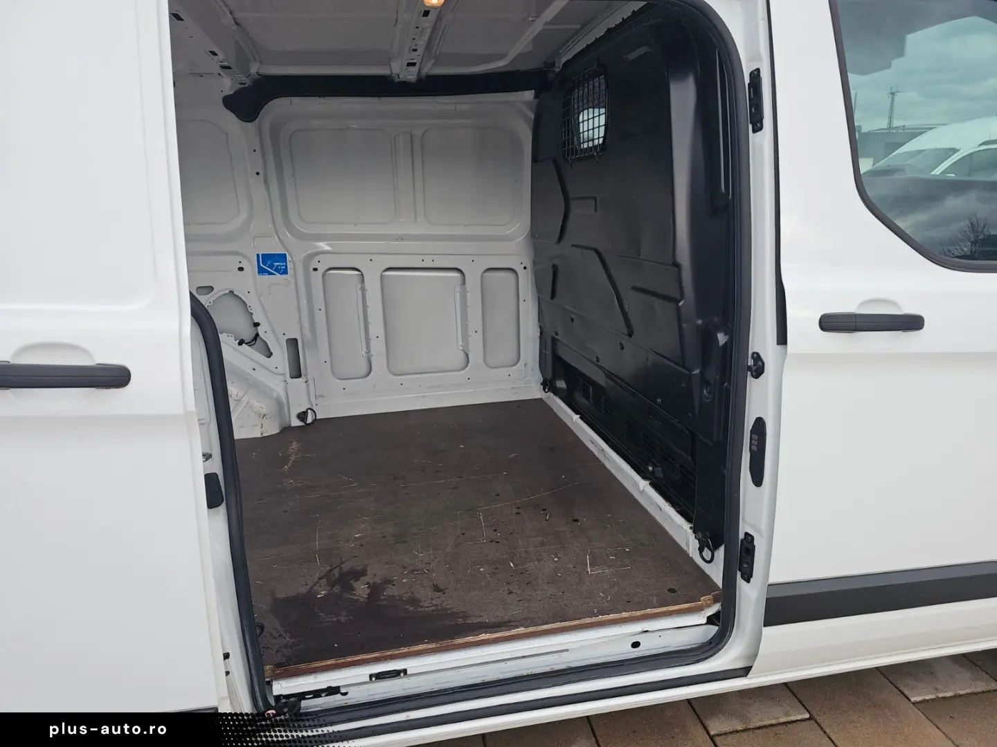 FORD Transit Custom Kasten 260 L1 Startup