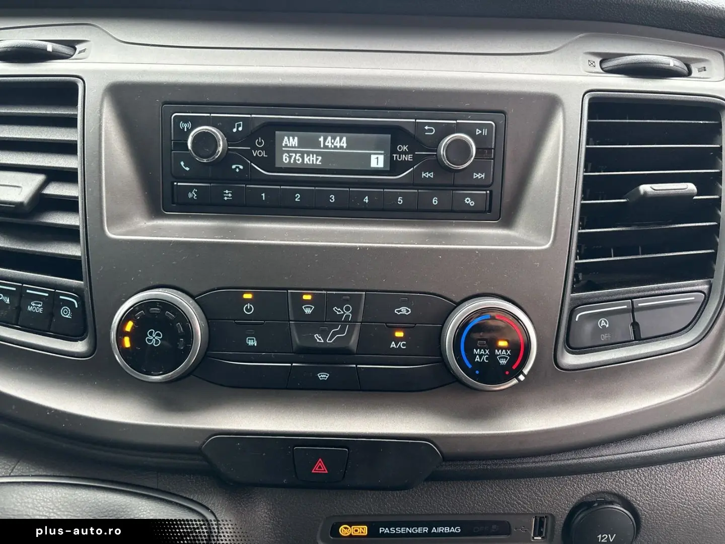 FORD Transit Custom 300 L1 Trend Kasten 2.0 105PS AHK