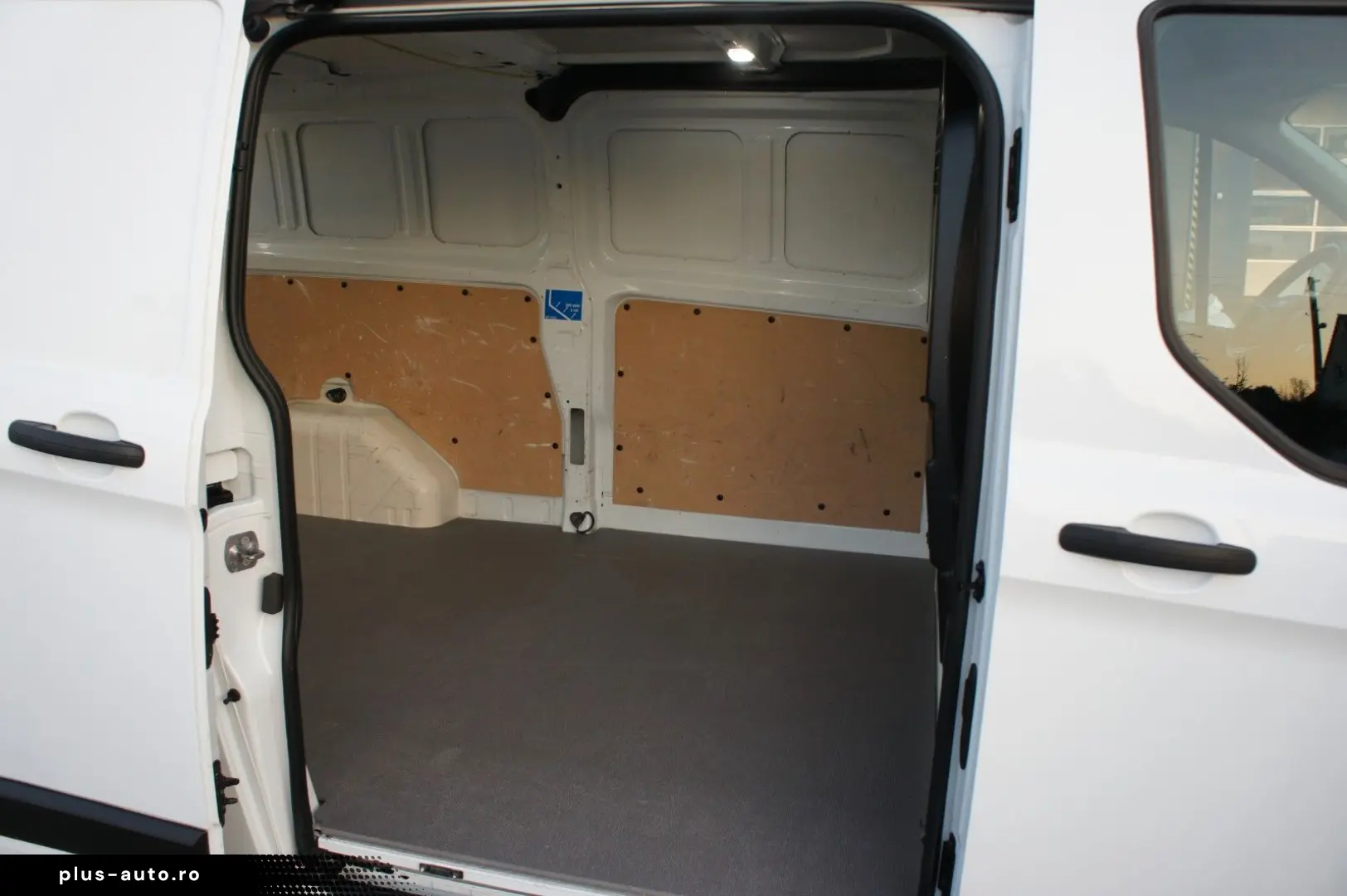 FORD Transit Custom Kasten 300 2.0 TDCi L2  NAVI DAB