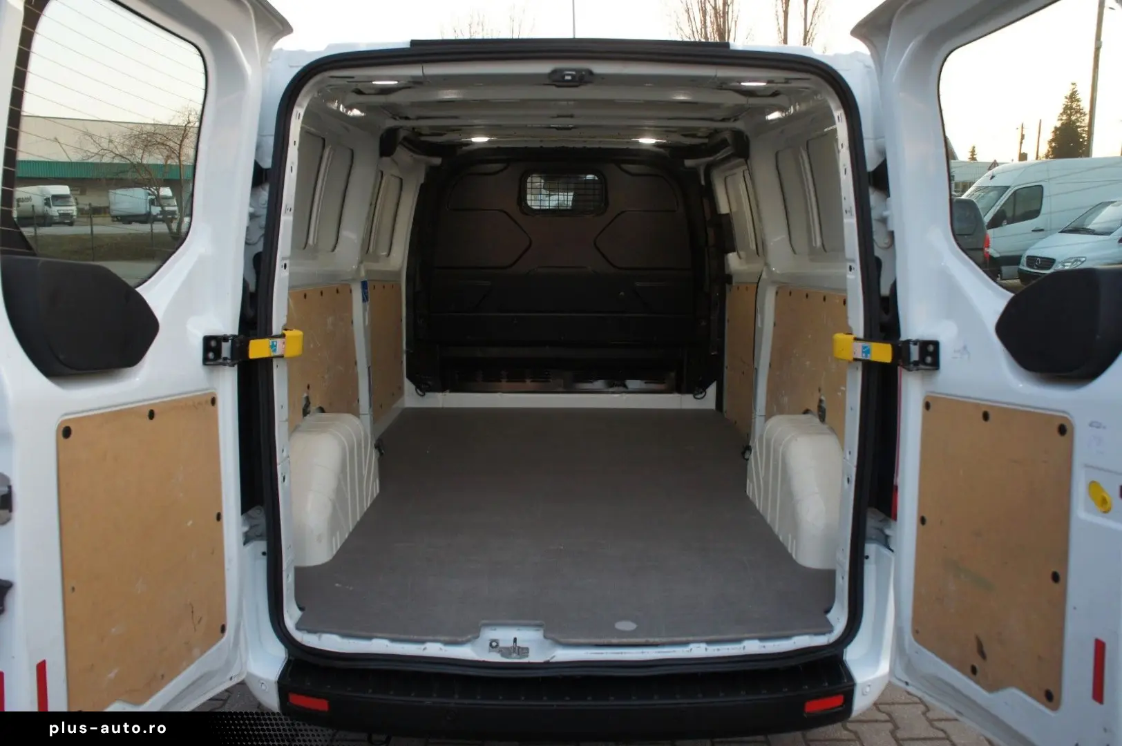 FORD Transit Custom Kasten 300 2.0 TDCi L2  NAVI DAB