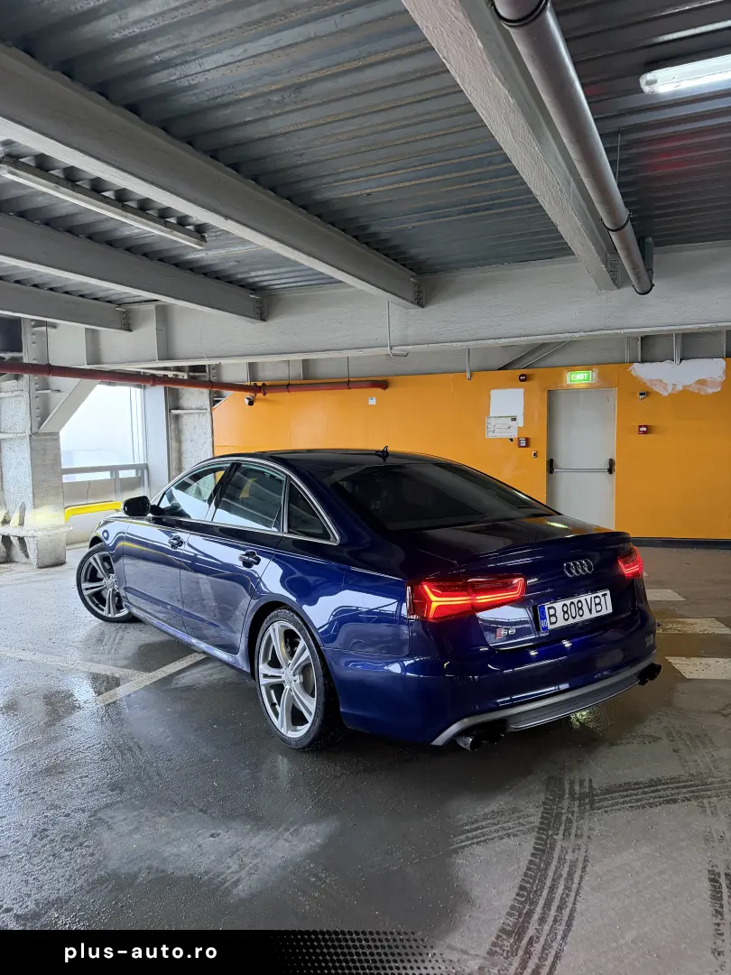Audi S6