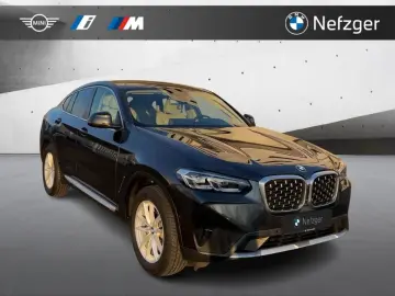 BMW X4 xDrive20i LED HiFi Panorama Memory-Sitze RFK