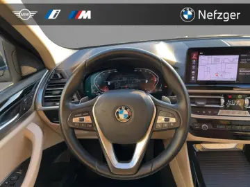 BMW X4 xDrive20i LED HiFi Panorama Memory-Sitze RFK