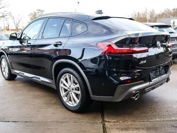 BMW X4 xDrive 20 d M Sport X HUD ANHZV STHZG PANO