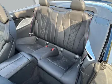 BMW M8 Cabrio Comp Sitzlüftung B&W ACC  M Drivers