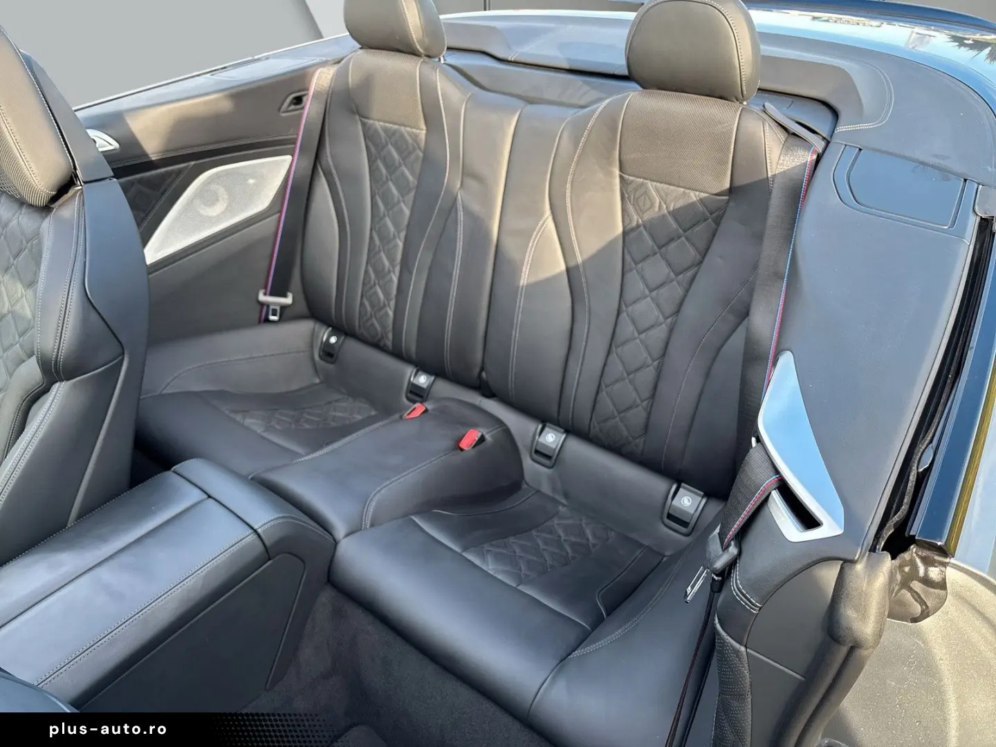 BMW M8 Cabrio Comp Sitzlüftung B&W ACC  M Drivers