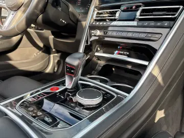 BMW M8 Cabrio Comp Sitzlüftung B&W ACC  M Drivers