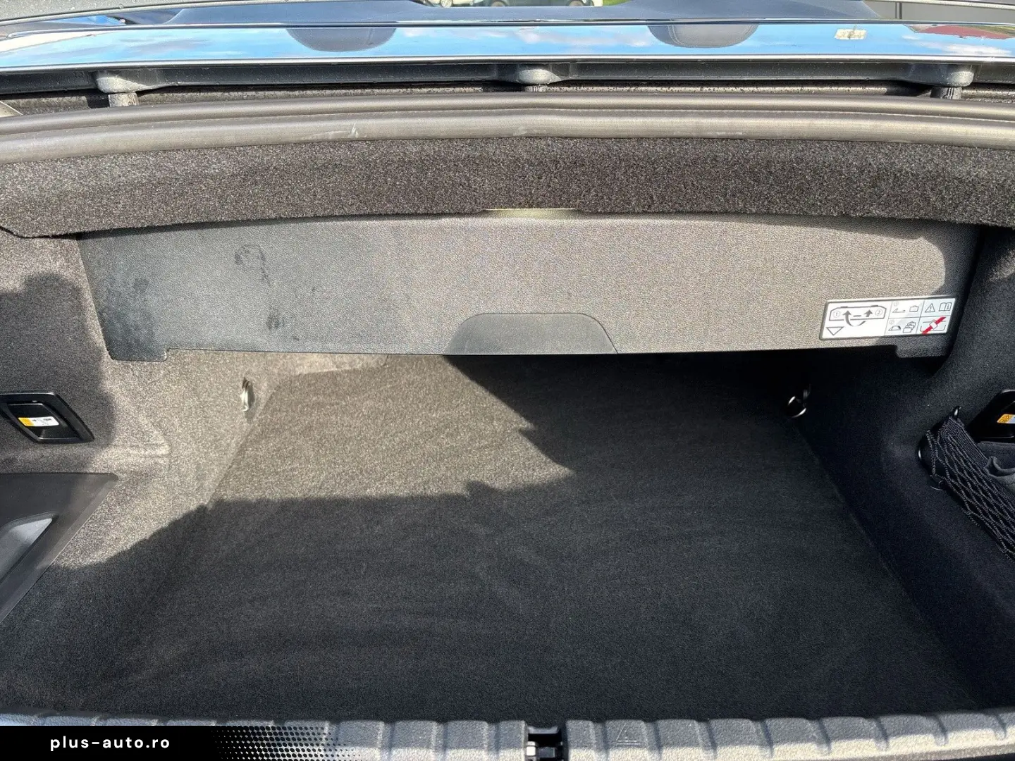 BMW M8 Cabrio Comp Sitzlüftung B&W ACC  M Drivers