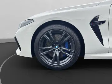BMW M8 Cabrio M Competition Komfortzugang Soft-Close