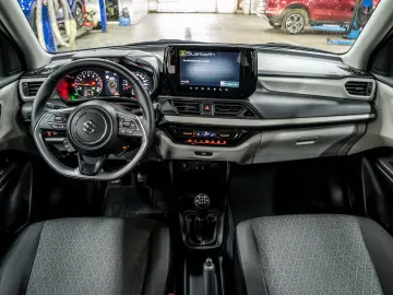 Suzuki Swift 1.2 Dualjet 12V 5MT MHEV Passion