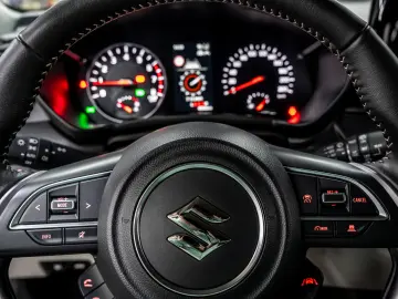 Suzuki Swift 1.2 Dualjet 12V 5MT MHEV Passion