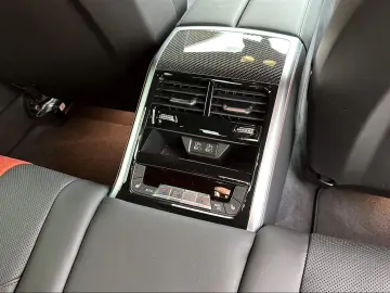 BMW M8 Gran Coupé Bowers & Wilkins Driv.Assist.Prof