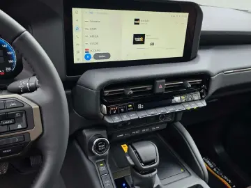 TOYOTA Land Cruiser 2.8 D-4D First Edition Automatik