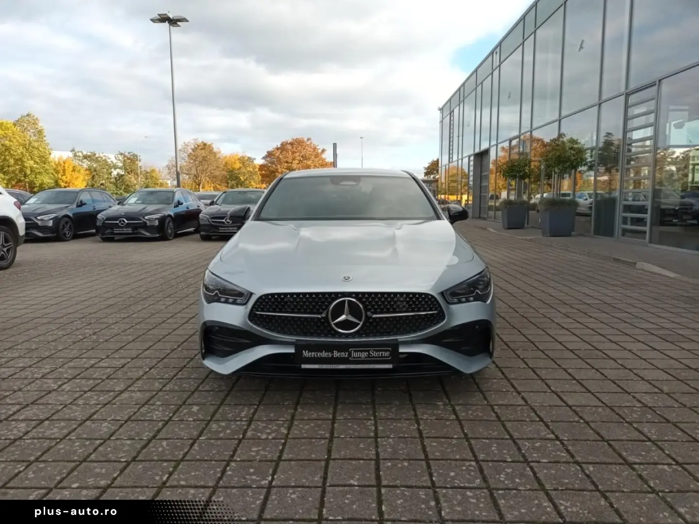 MERCEDES-BENZ CLA 200 d Coupé AMG NIGHT MULTIBEAM