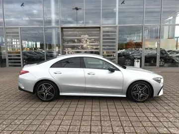 MERCEDES-BENZ CLA 200 d Coupé AMG NIGHT MULTIBEAM