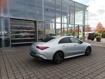 MERCEDES-BENZ CLA 200 d Coupé AMG NIGHT MULTIBEAM