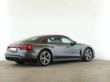 Audi e-tron GT quattro