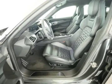 Audi e-tron GT quattro