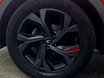 RENAULT ARKANA 1.3 TCe MHEV 160CP RS Line EDC