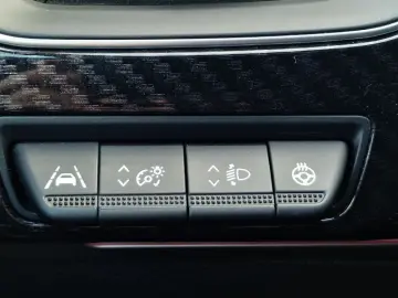 RENAULT ARKANA 1.3 TCe MHEV 160CP RS Line EDC