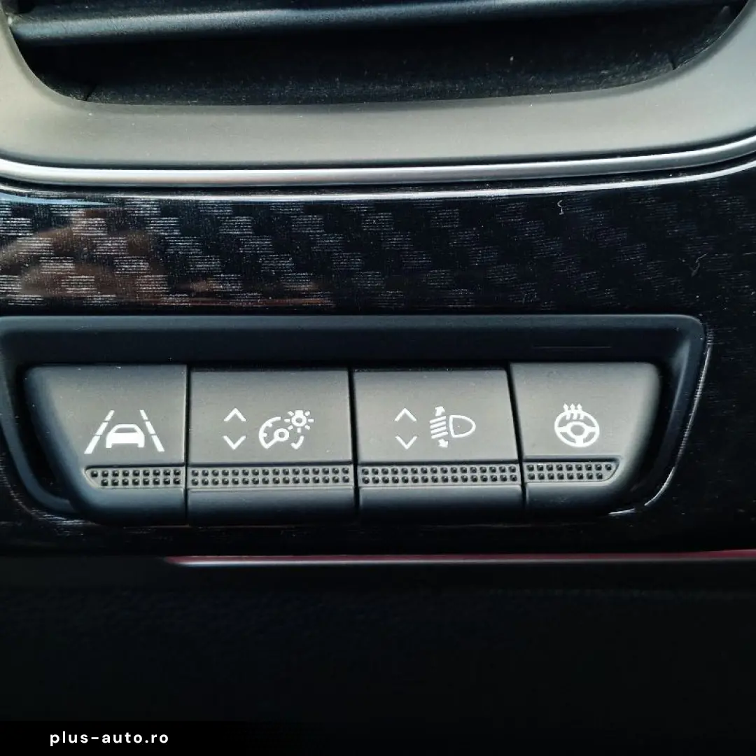 RENAULT ARKANA 1.3 TCe MHEV 160CP RS Line EDC